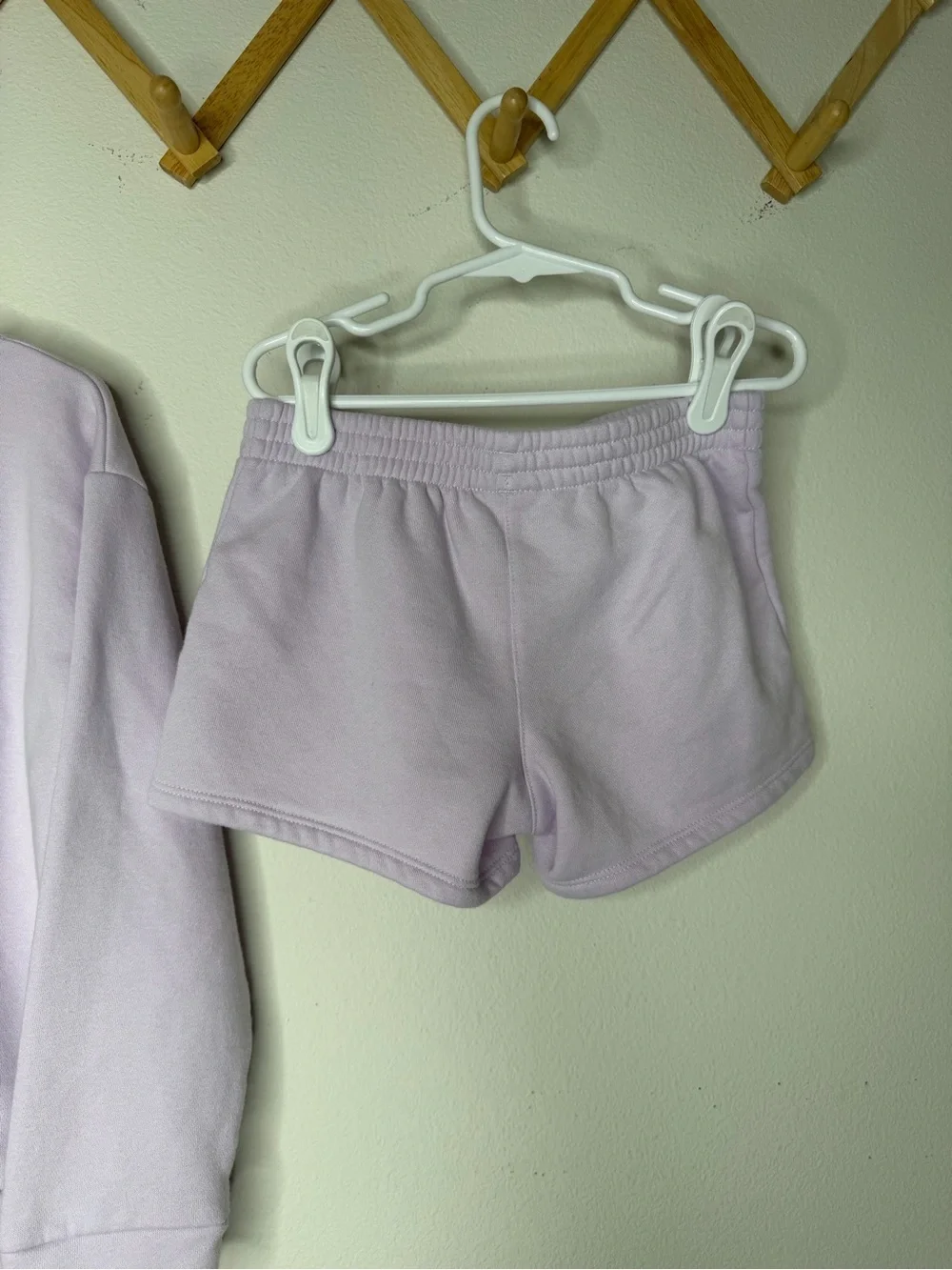 Adidas Lilac Two-Piece Sweatshirt & Shorts Set Girls Size 6 Active Outfit